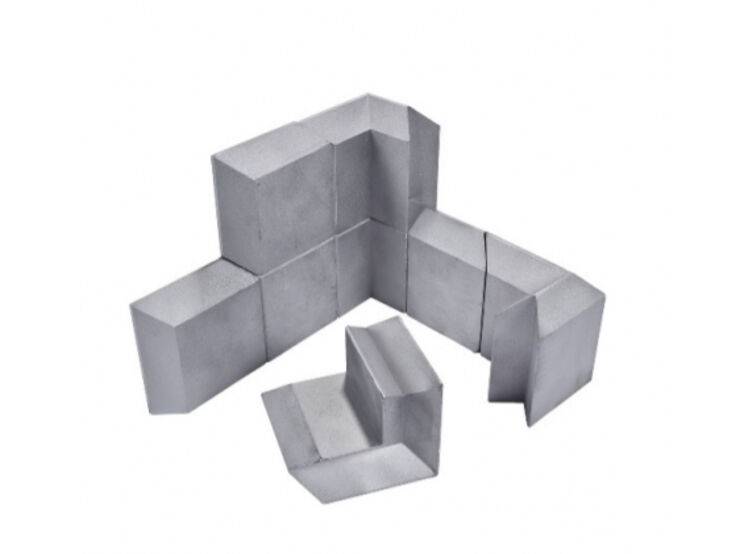 Herringbones lead bricks